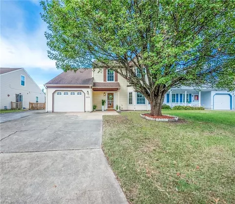 5608 Bull Run Ct, Virginia Beach, VA 23464