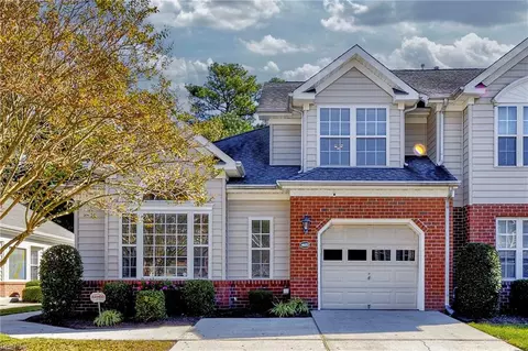 4653 Carriage Dr, Virginia Beach, VA 23462