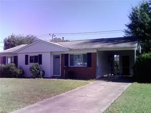 424 Constitution Dr, Virginia Beach, VA 23462