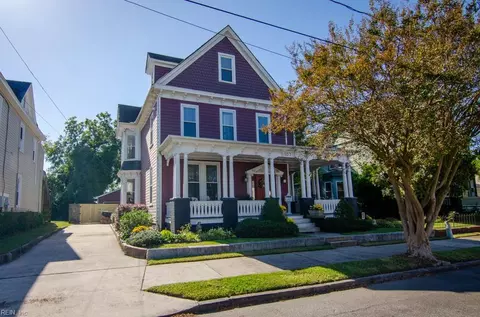 1031 Holladay St, Portsmouth, VA 23704