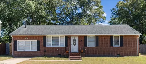 1420 Chestnut Ave, Chesapeake, VA 23325