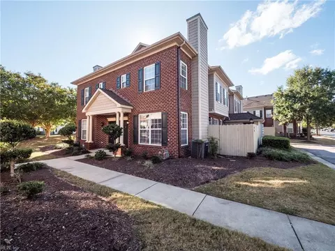 1140 Farrcroft Way, Virginia Beach, VA 23455