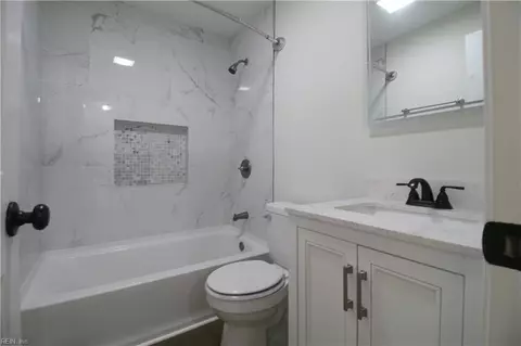 Bath - 2825 Rosalee Dr, Hampton, VA 23661 photo 1 of 2
