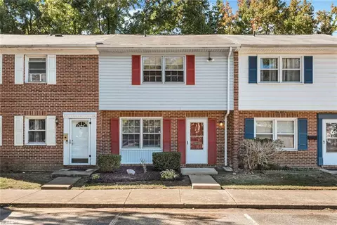 402 Savage Dr #B, Newport News, VA 23602