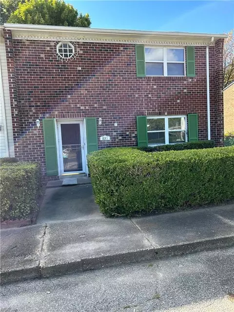 831 Cathedral Dr, Virginia Beach, VA 23455