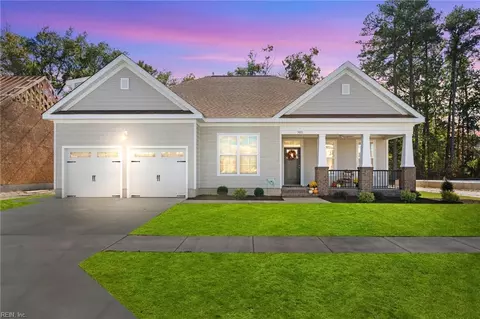 5011 Annapolis Dr, Chesapeake, VA 23321