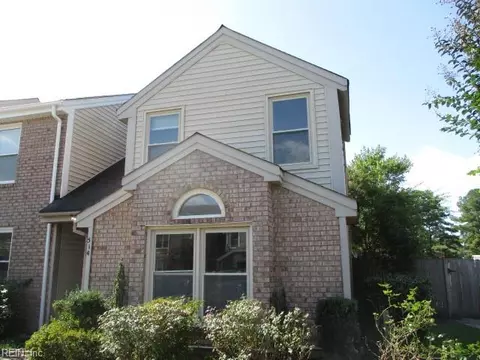 514 Long Pt, Chesapeake, VA 23322