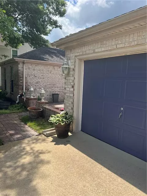 2661 Elson Green Ave, Virginia Beach, VA 23456