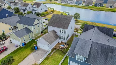 View/Area - 3324 Patrick Henry Dr, Chesapeake, VA 23323 photo 2 of 3