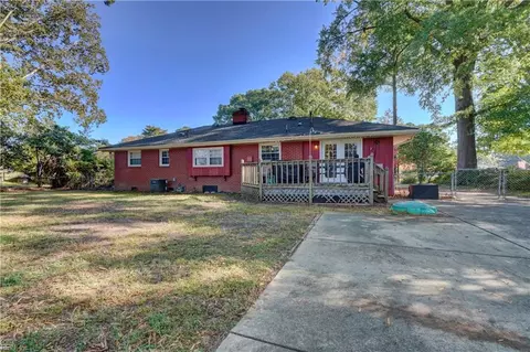 321 Sourwood Dr, Hampton, VA 23666 photo 32