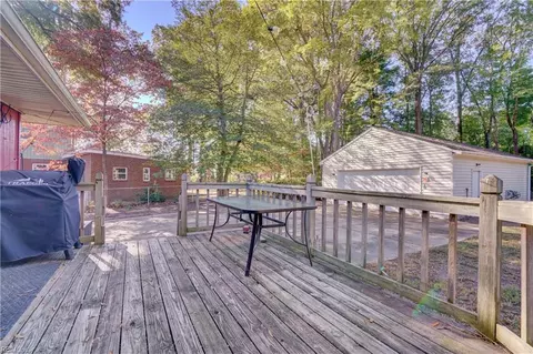321 Sourwood Dr, Hampton, VA 23666 photo 27