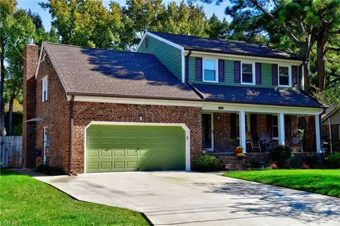 536 Sterling Rd, Virginia Beach, VA 23464