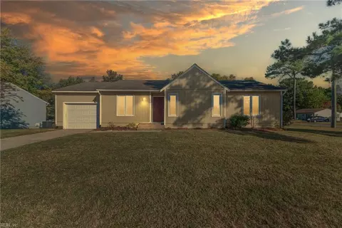 799 Gabriel Ln, Newport News, VA 23608