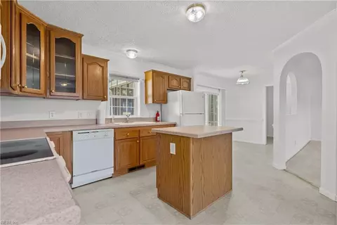 295 Old Burroughs Rd, Elberon, VA 23846 photo 23
