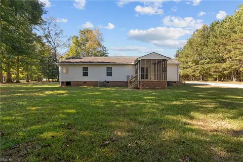 295 Old Burroughs Rd, Elberon, VA 23846 photo 7