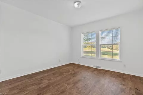 295 Old Burroughs Rd, Elberon, VA 23846 photo 26