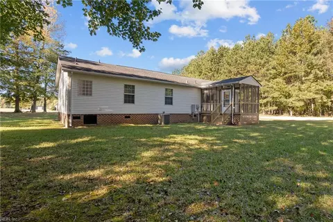 295 Old Burroughs Rd, Elberon, VA 23846 photo 5