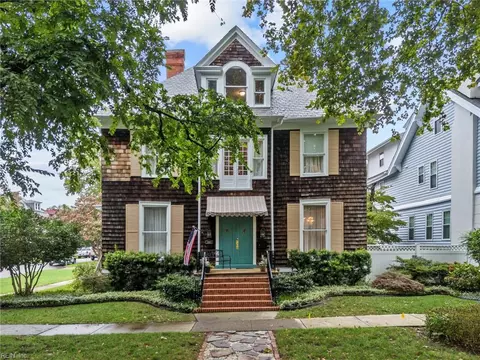 1301 Stockley Gdns, Norfolk, VA 23517