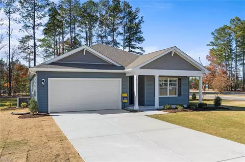 229 River Landing Cres, Franklin, VA 23851