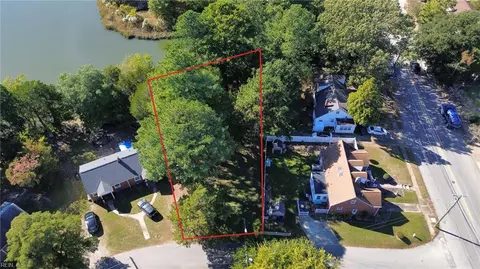 879 Norview Arch Arch, Norfolk, VA 23513