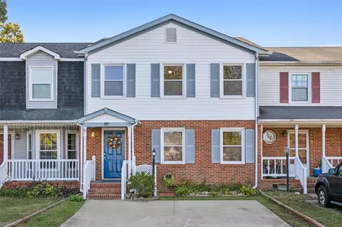 42 Valasia Rd, Poquoson, VA 23662