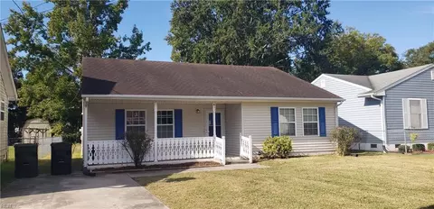 411 Pine St, Franklin, VA 23851