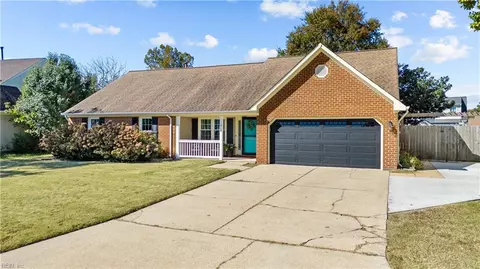 233 Golden Maple Dr, Virginia Beach, VA 23452