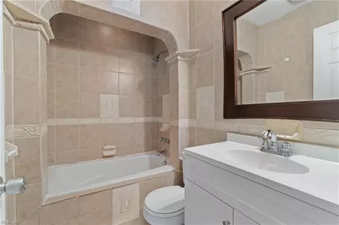 102 Fox Hill Rd, Hampton, VA 23669 photo 18