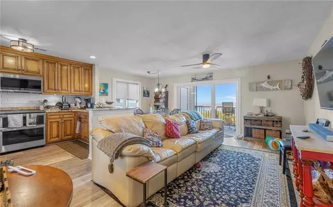 1634 E Ocean View Ave #3A, Norfolk, VA 23503 photo 2