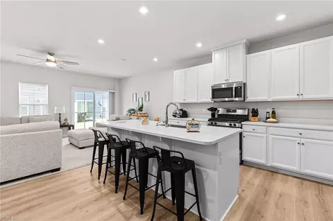 1610 Redwing Arch Arch, Chesapeake, VA 23323