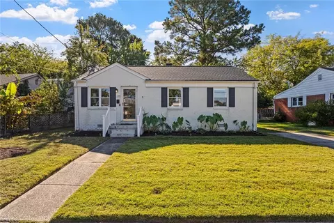 533 Summers Dr, Norfolk, VA 23509