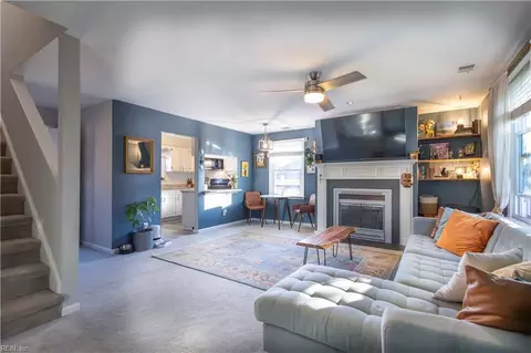 543 W 20th St # 106, Norfolk, VA 23517