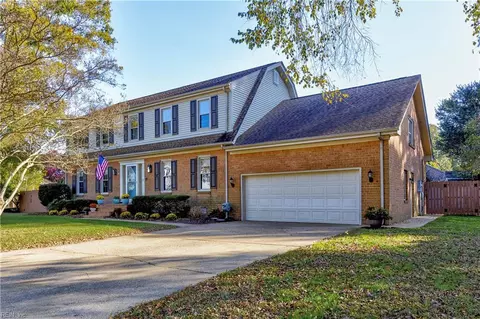 1352 Marshall Ln, Virginia Beach, VA 23455