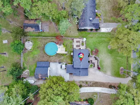View/Area - 217 Hall Dr, Chesapeake, VA 23322 photo 2 of 3