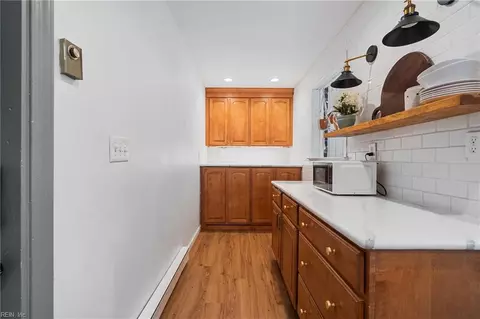 Kitchen - 217 Hall Dr, Chesapeake, VA 23322 photo 3 of 4