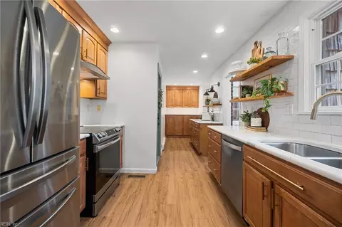 Kitchen - 217 Hall Dr, Chesapeake, VA 23322 photo 1 of 4