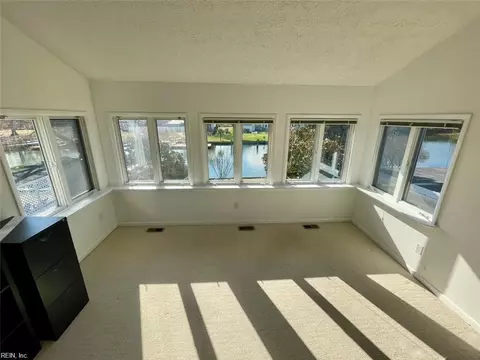 35 Adriatic Dr, Hampton, VA 23664 photo 27