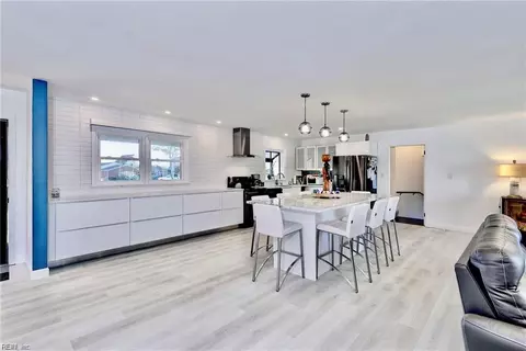 35 Adriatic Dr, Hampton, VA 23664 photo 10