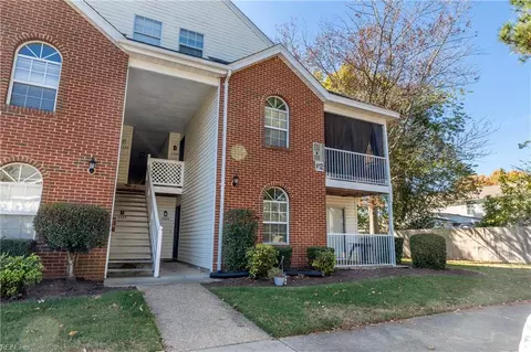 4325 Briarbush Ln, Virginia Beach, VA 23453