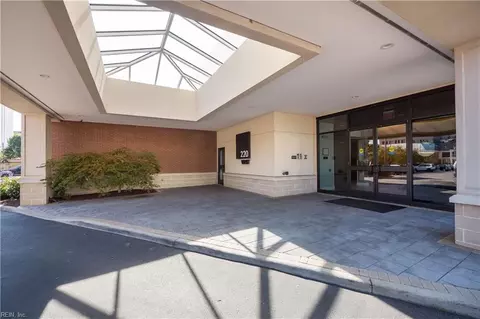 220 W Brambleton Ave #306, Norfolk, VA 23510