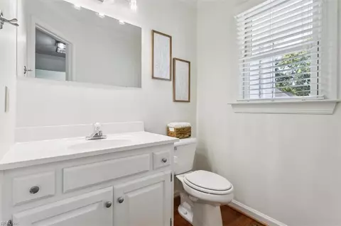 11 Fields Dr, Hampton, VA 23664 photo 8