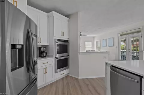 Kitchen - 1025 Windward Ln, Suffolk, VA 23435 photo 1 of 5