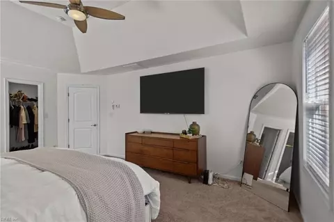 Bedroom - 1025 Windward Ln, Suffolk, VA 23435 photo 3 of 8