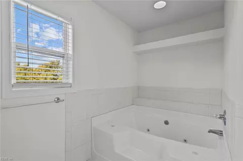 Bath - 1025 Windward Ln, Suffolk, VA 23435 photo 2 of 5