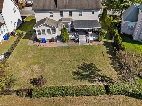 View/Area - 1025 Windward Ln, Suffolk, VA 23435 photo 1 of 1