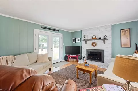 341 Deaton Dr, Hampton, VA 23669 photo 5
