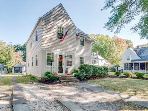200 River Rd, Newport News, VA 23601