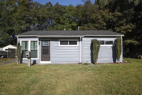 113 York Dr, Portsmouth, VA 23702