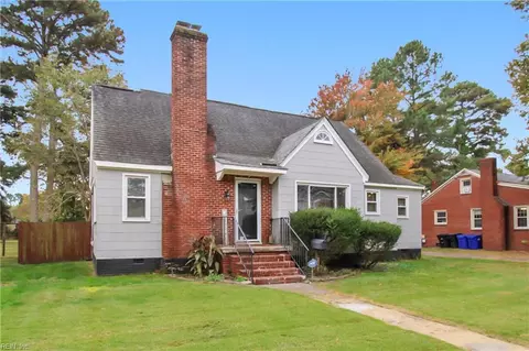 2325 Greenwood Dr, Portsmouth, VA 23702