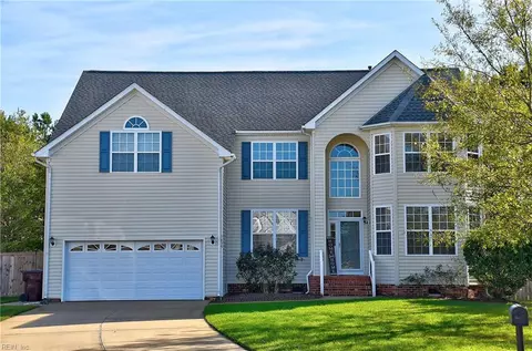 1635 Pinedale Ln, Chesapeake, VA 23322